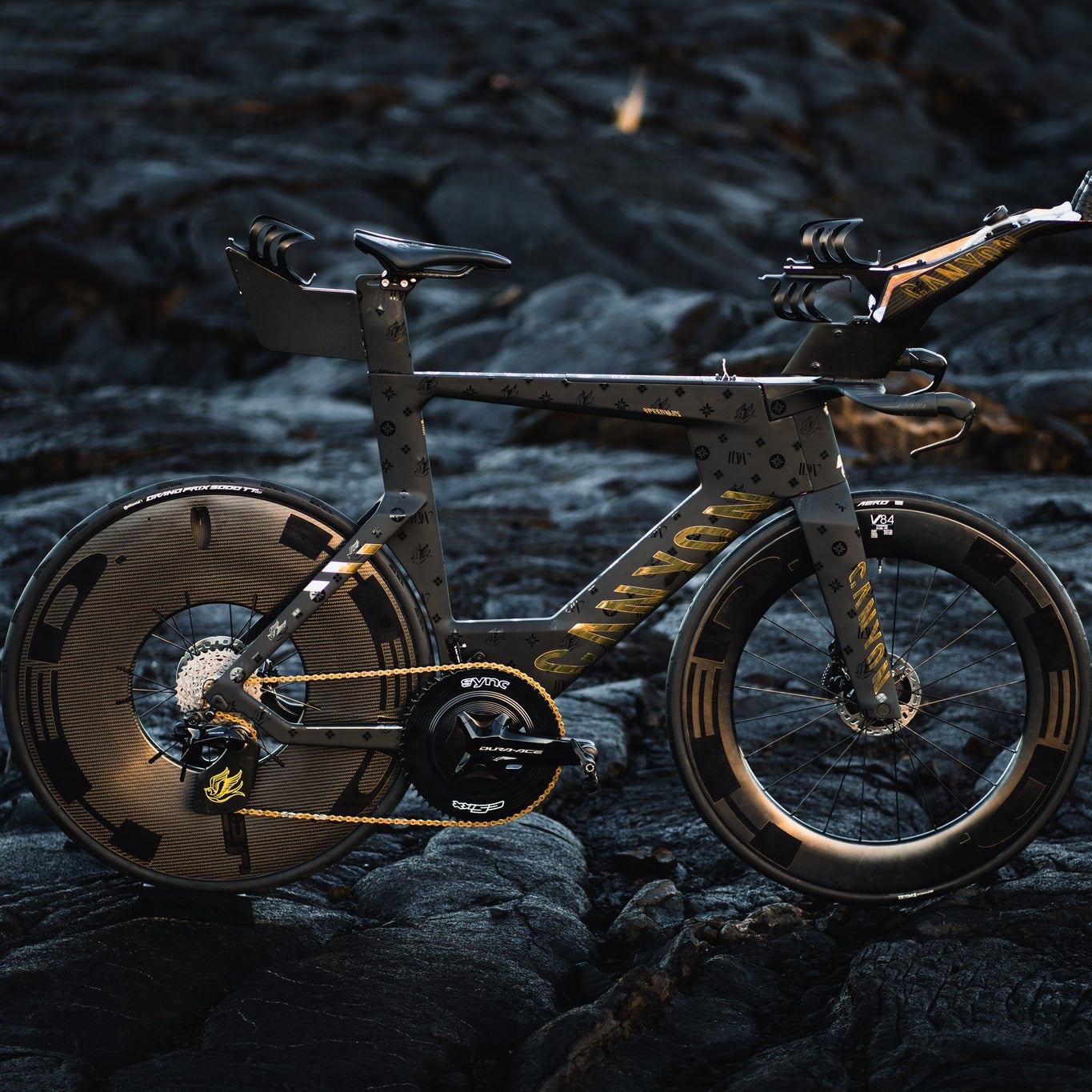 Disc Brakes vs. Rim Brakes: A Comprehensive Guide for Cyclists